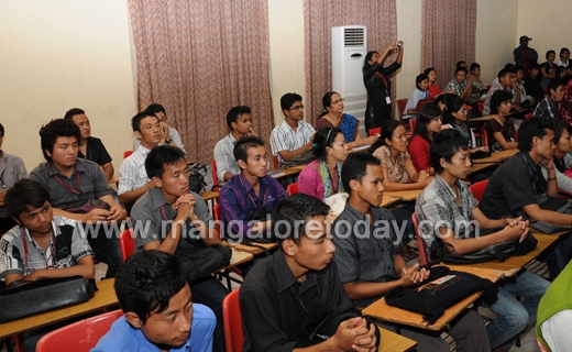 Tibetan students in Mangalore